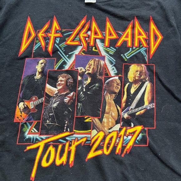Def Leppard T Shirt Tour 2017 Size XL Heavy 100% Cotton Rock Band Black - Picture 2 of 6